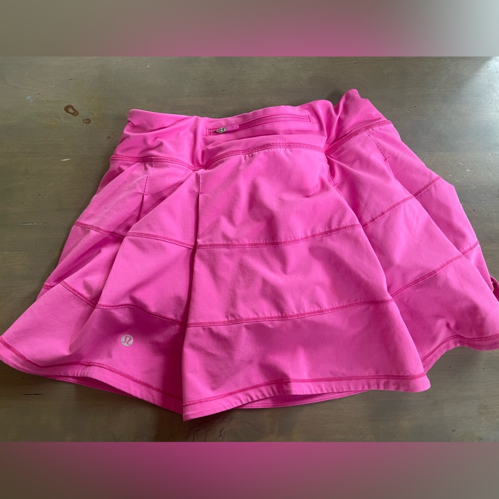 Pink lulu tennis skirt - size 6